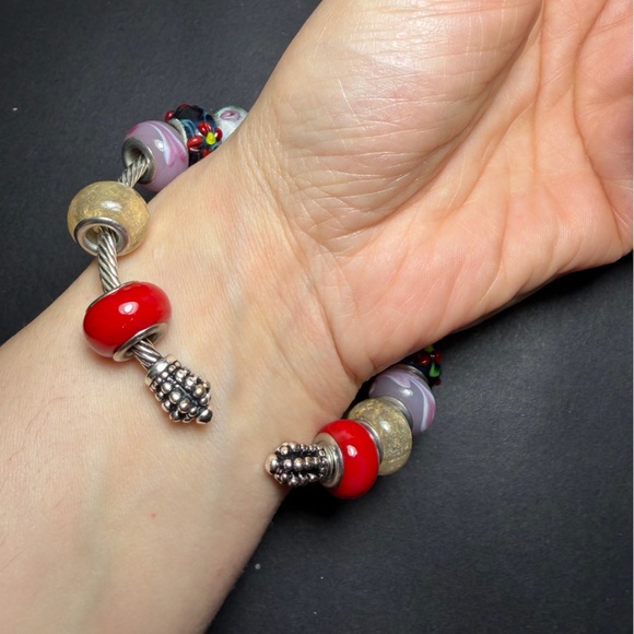 European-Style Assorted Bead Charm Bracelet with Peace Sign - Picture 9 of 10